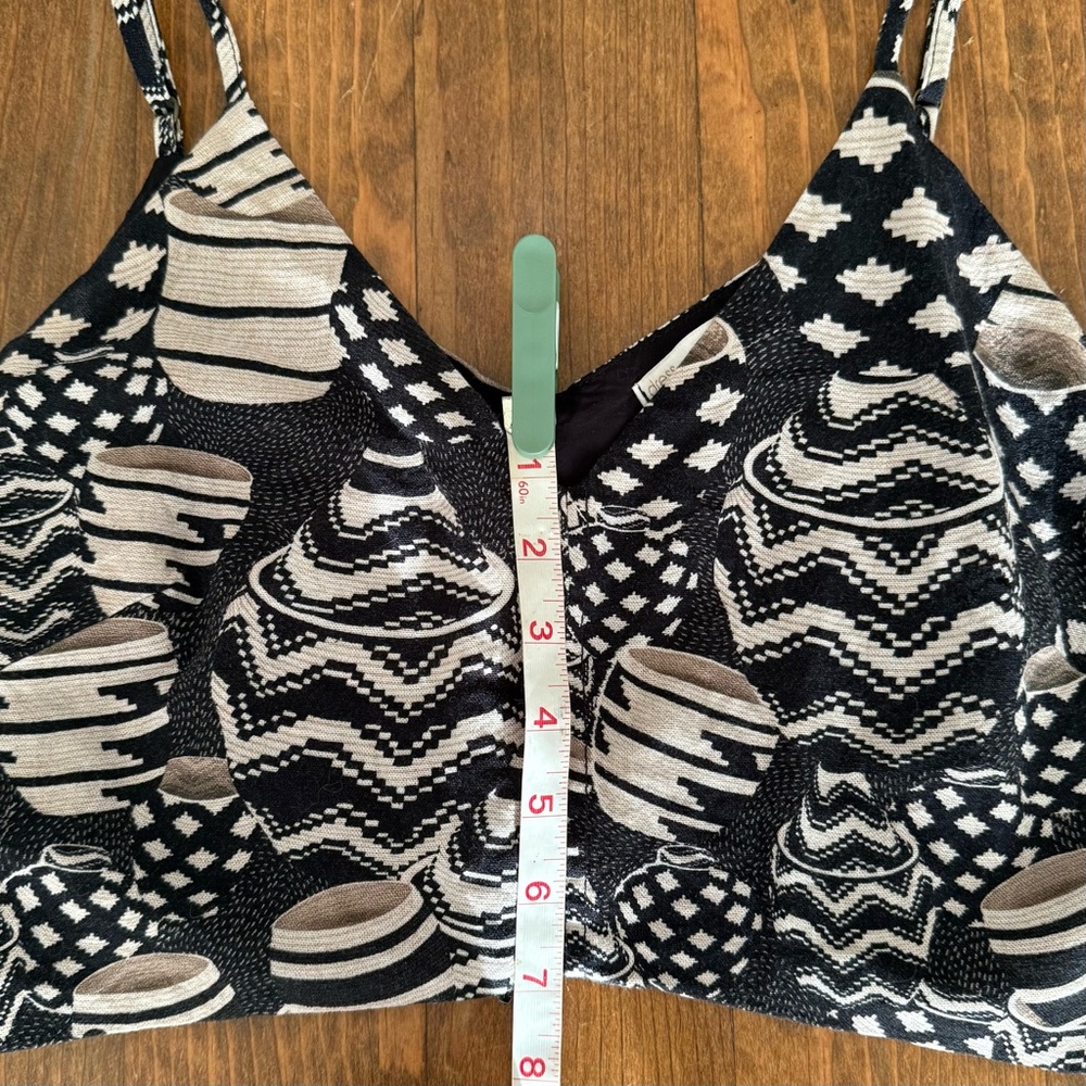 Black and Beige Patterned Crop Top - Picture 6 of 6